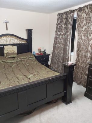 For Lease - 1648 Nordic Way, Cyrville - Carson Grove - Pineview, Ontario - Photo 1