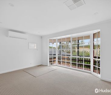 Spacious Villa Unit. - Photo 4