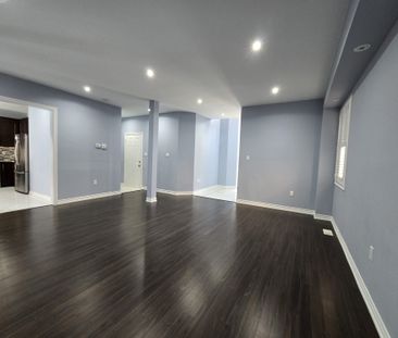 For Lease - 66 Hopkins Crescent, Bradford West Gwillimbury, Ontario - Photo 1