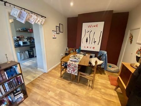 Wyndham Street - Photo 2