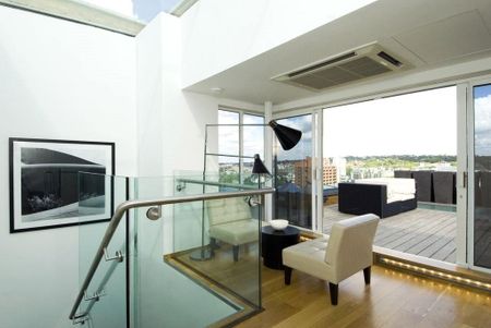 3 bedroom penthouse to rent - Photo 3