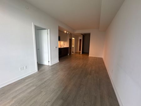 For Lease - 1926 Lake Shore Boulevard Unit# 2211, Toronto, Ontario - Photo 3