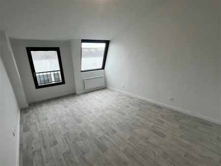 Location appartement 1 pièce - 22.68m² à La rochelle (17000) - Photo 2