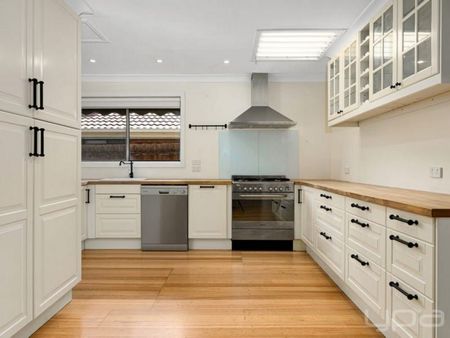 Entertainer’s Dream with Pergola - Photo 5