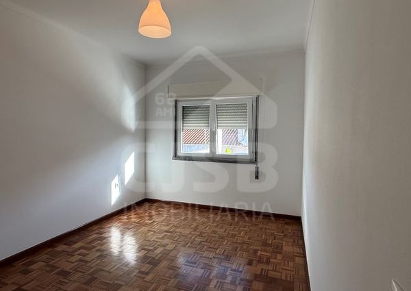 Apartamento T2 em Santarém