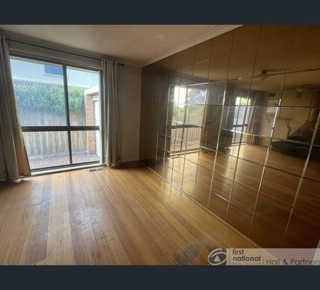 67 Blaxland Drive, Dandenong, Vic 3175 - Photo 4