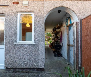 4 bedroom private hall to rent - Photo 3