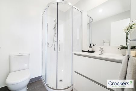 2 bed & 2 lounge - Photo 5