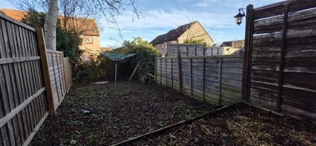 2 bedroom terraced house to rent - Photo 3