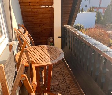 Wohnung 3 Zimmer mit Schrägen - Foto 1