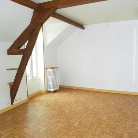 Location Appartement 2 pièces 45m² CHATEAUBRIANT 44110 - Photo 3