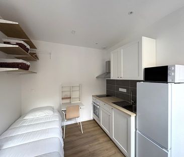 STUDIO MEUBLÉ 12.99 M² - HYPER CENTRE-VILLE - Photo 1