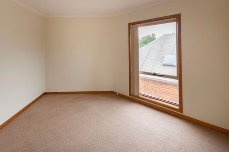 2/36 The Grove, Coburg, VIC 3058 - Photo 2