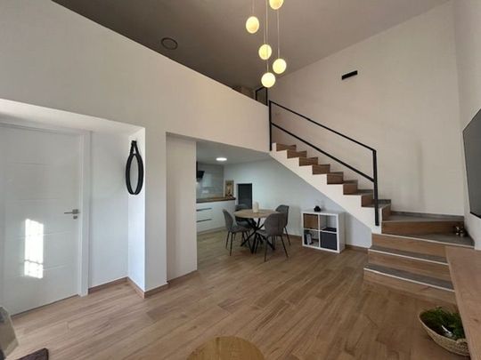 Alquiler de dúplex en Calle Cepa - Photo 1