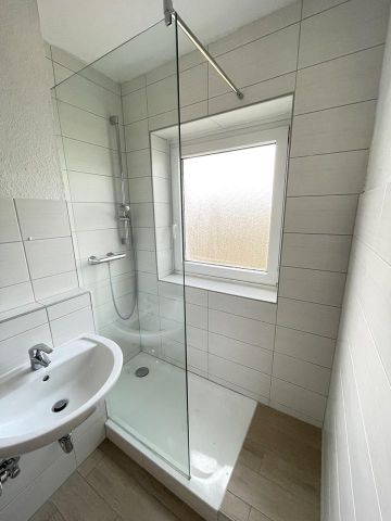 Erstbezug nach Renovierung! 2,5-Zimmer-Wohnung in Herne - Photo 3