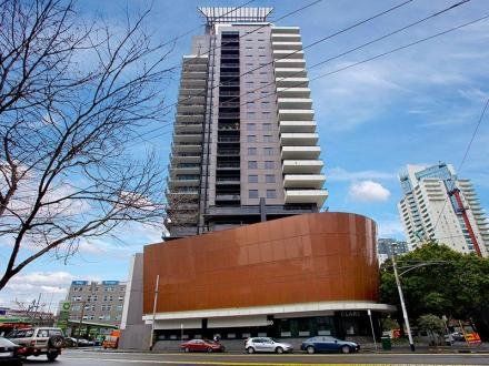 811/80 Clarendon Street, Southbank VIC 3006 - Photo 2