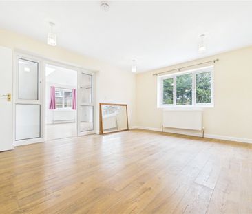Carston Grove, Calcot, Reading, Berkshire, RG31 - Photo 3