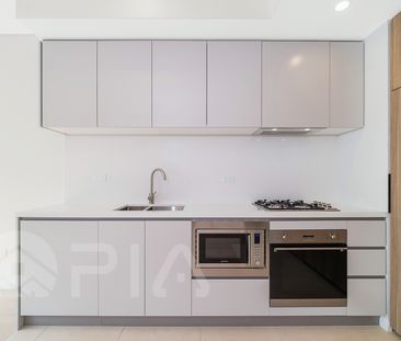 "Modern 1-Bedroom Apartment in Westmead's Premier Highline Tower" - Photo 4