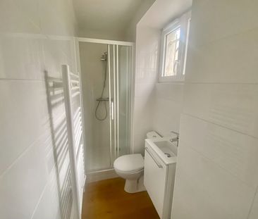 Location Appartement 1 pièce 14m² - Photo 4