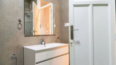 Carrer Almirall Cadarso, Valencia, Valencian Community 46005 - Photo 5