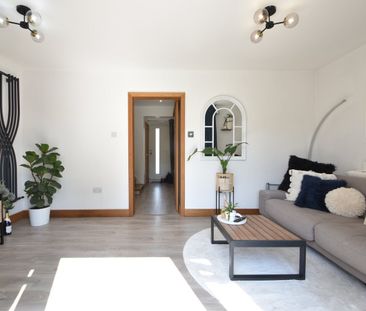 Bourneside Road, Addlestone, KT15 - Photo 3