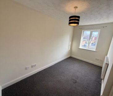 2 bedroom end of terrace house to rent - Photo 5