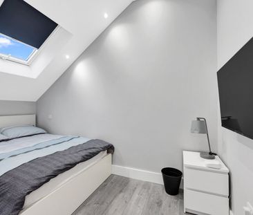 2 Bed Flat, Earlham Grove, E7 - Photo 5