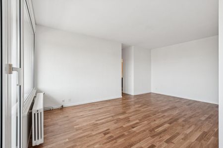 Apartment - Photo 4