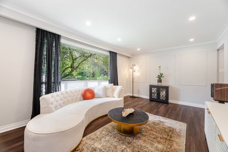 For Lease - 15 Kemano Road Unit# Entire House, Aurora, Ontario - Photo 3