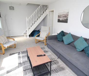 House - Terraced For Rent Rhyd-Yr-Helyg, Cardiff - Photo 3