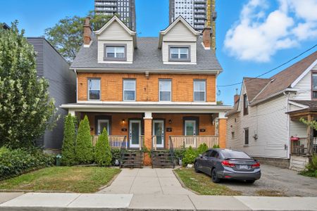 For Lease - 115 Catharine Street Unit# 1, Hamilton, Ontario - Photo 4