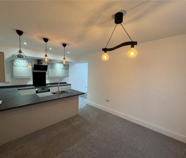 3 bedroom end of terrace house to rent - Photo 6