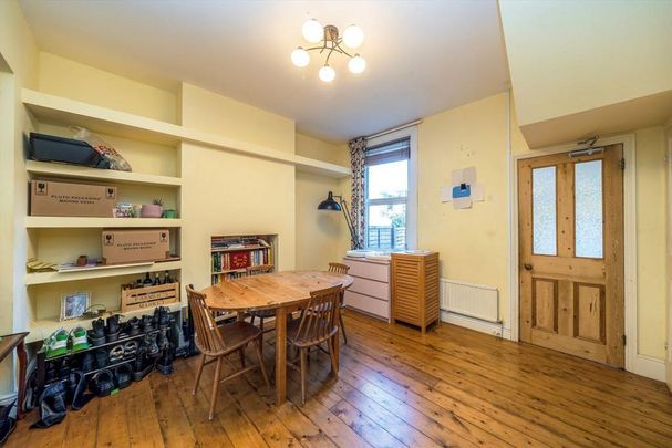 3 bedroom terraced house to rent - Photo 1