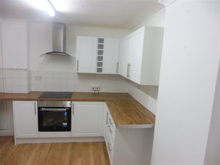 Clas Tynewydd, Cardiff - Photo 5