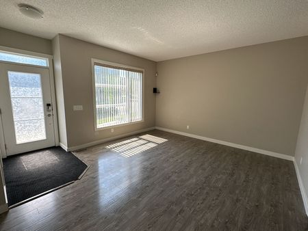 1 - 42 Sage Bluff Gate NW, Calgary - Photo 5