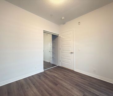For Lease - 102 Grovewood Common Circle Unit# 119, Oakville, Ontario - Photo 2