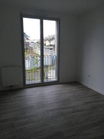 Location appartement t3 61 m² à Nantes (44100) Pont du Cens - Petit Port-Chézine - Photo 3