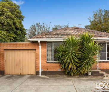 Secure Two-Bedroom Unit Near Edwardes Lake Park - Photo 6