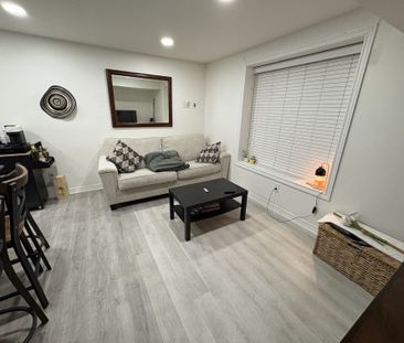 For Lease - 47 Cooper Creek Court Unit# Basement, Vaughan, Ontario - Photo 2