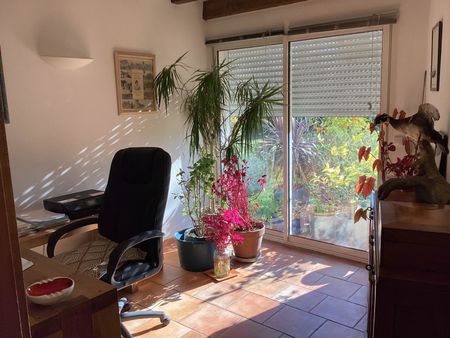 Maison 5 pièces non meublée de 162m² aux Baux De Provence - 2400€ C.C. - Photo 5