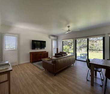 Modern Fully Furnished Cottage in Tranquil Bush Setting - Photo 1