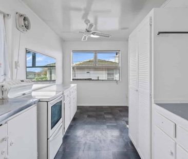 Home Sweet Home - Photo 2