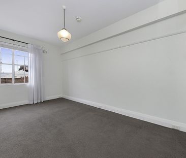 40/2 Greenknowe Avenue, Elizabeth Bay NSW 2011 - Apartment For Rent... - Photo 5