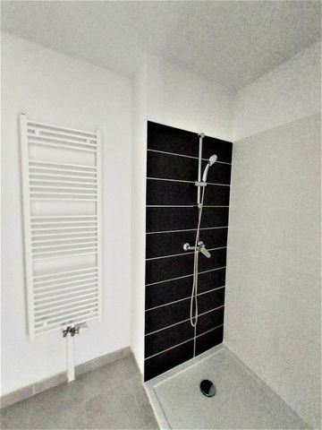 Location Appartement 2 pièces 42m² FROUZINS 31270 - Photo 4