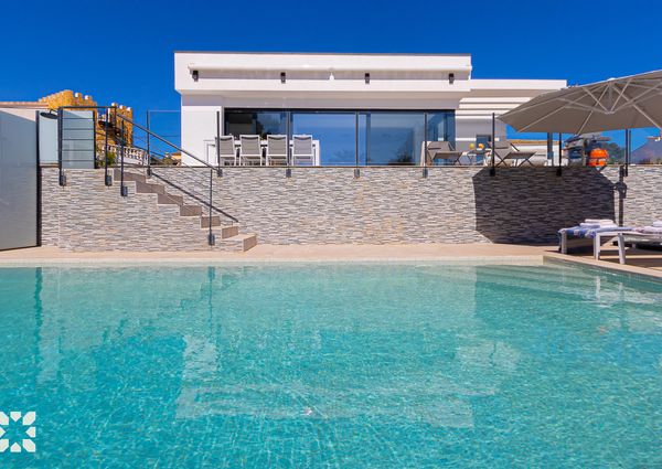 Rent villa NAUTILUS