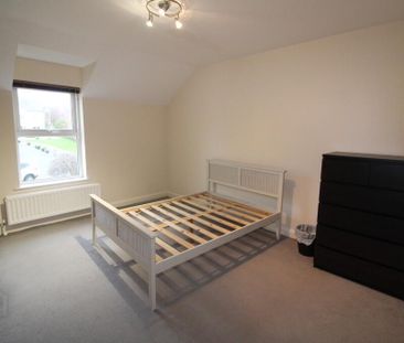 31 Loughshore Courtyard, Newtownabbey, BT37 0ZS - Photo 6