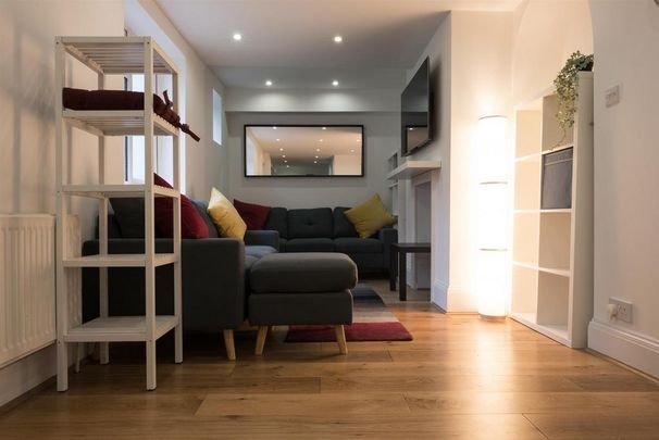 House share to rent - Photo 1