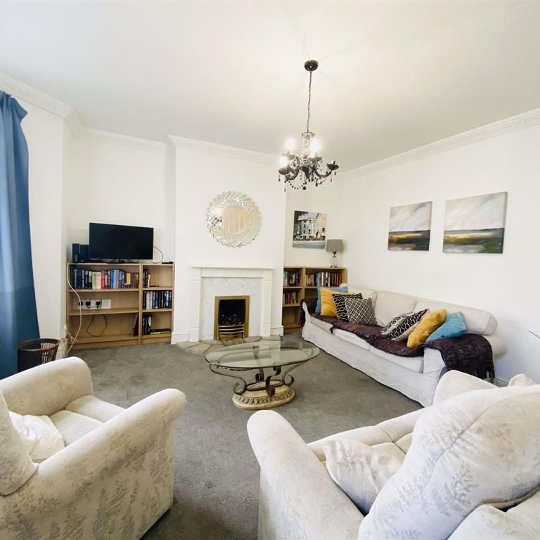 4 bedroom house to rent - Photo 1