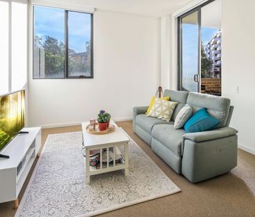 One Bedroom Modern Apartment with Study For Lease Now! - Photo 2