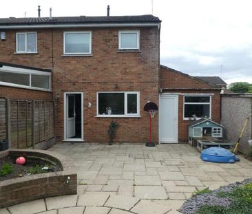 Ilford Close, Bedworth, CV12 - Photo 2